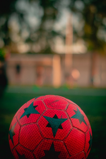 现代足球对 现代足球对